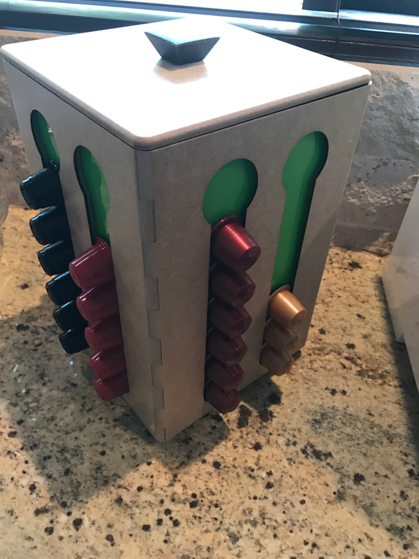 Capsule Holder